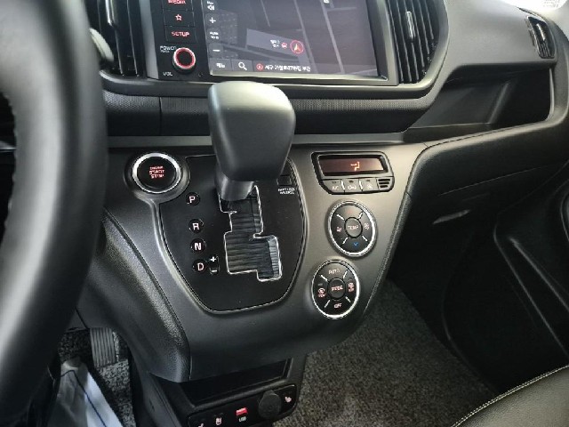 6051501019R8.jpg