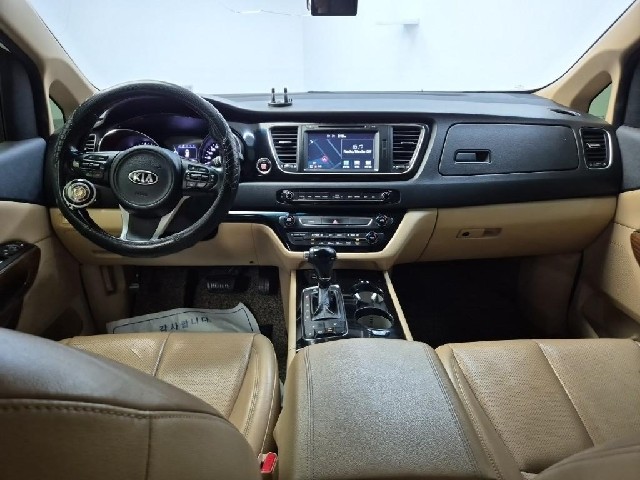 6051501284R7.jpg