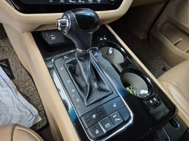 6051501284R8.jpg