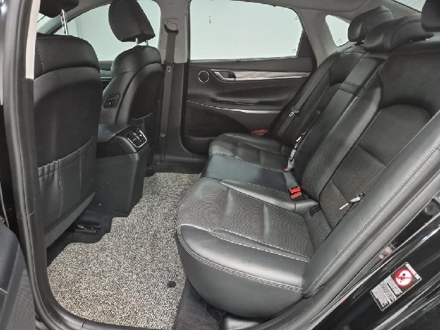 6071001979R12.jpg