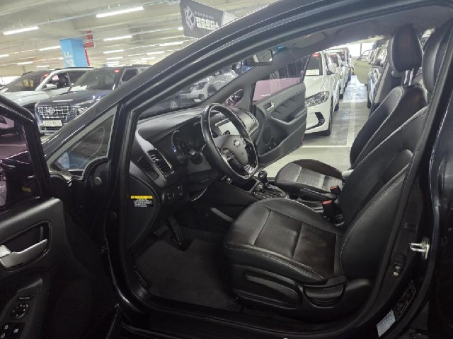 db7163e723e05aef89218f9450caf3a5.jpeg