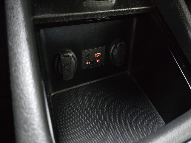 efd29446cf99805141615fd0f9b013aa.jpeg