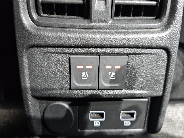 50e01f52807ab4716f5793aee23efec3.jpeg