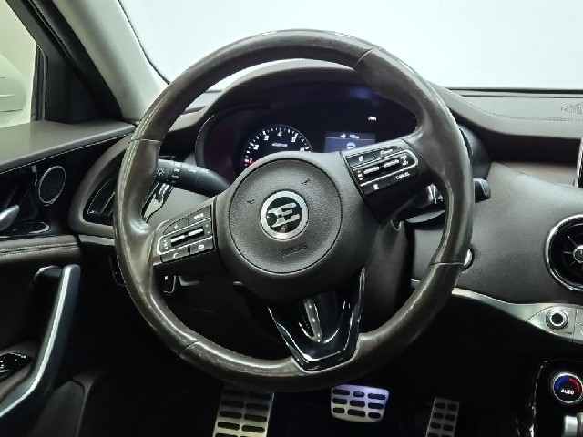 6101000090R9.jpg