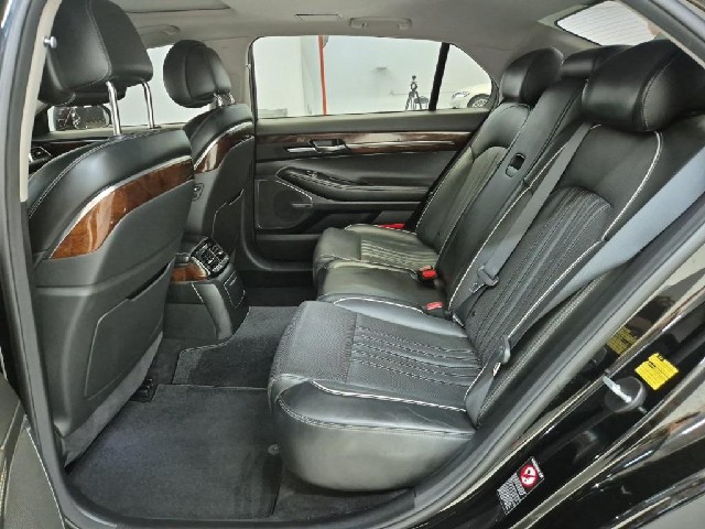 6091501684R12.jpg