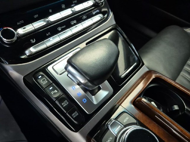 6091501684R8.jpg