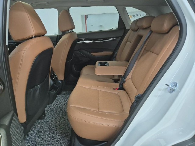 6101500476R12.jpg