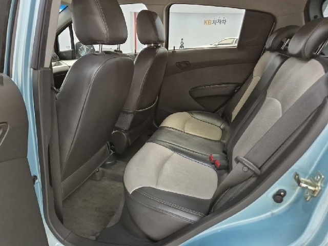 6101500256R12.jpg