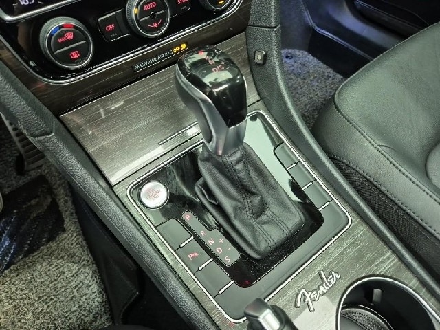 6101000507R8.jpg