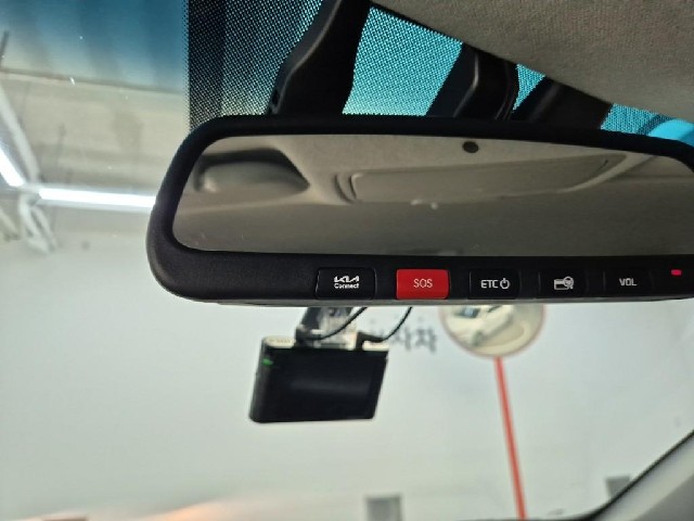 6101500067R16.jpg