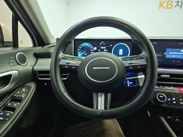 6101500518R9.jpg