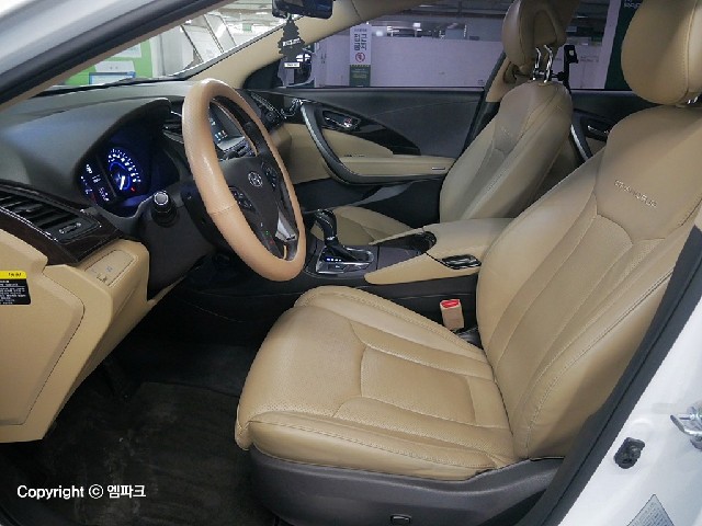 6101500706R10.jpg