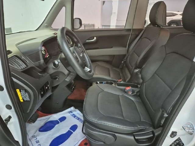 6101500653R11.jpg
