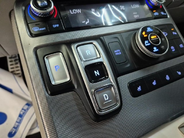 6101500370R8.jpg
