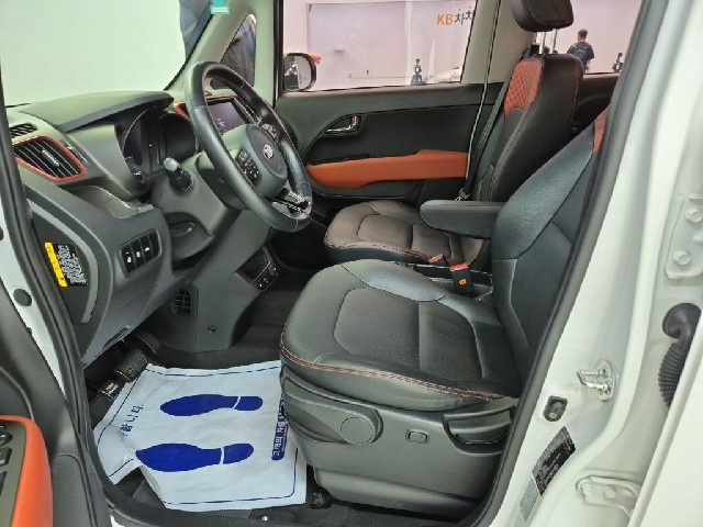 6101500251R11.jpg