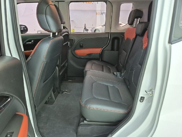 6101500251R12.jpg