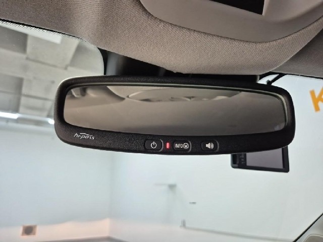 6101500228R17.jpg