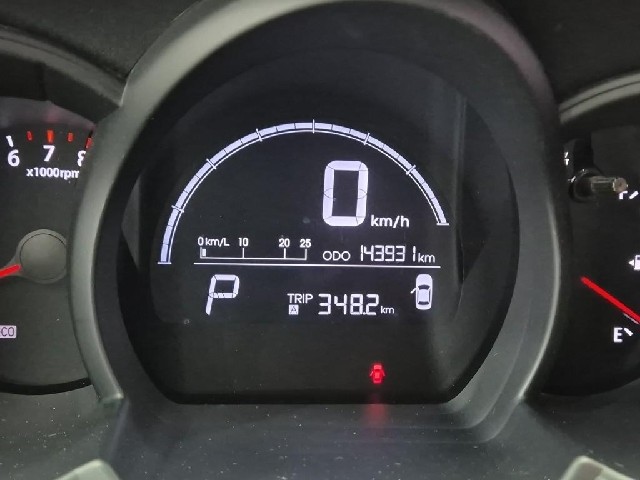 6101000044R6.jpg