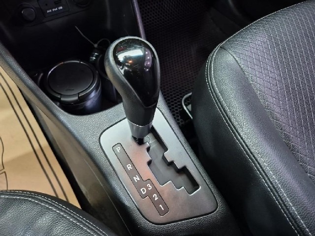 6101000044R8.jpg