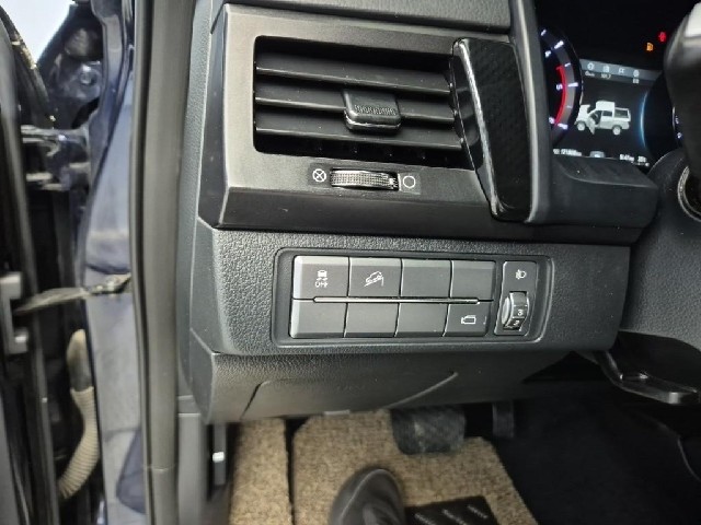 6091501842R17.jpg