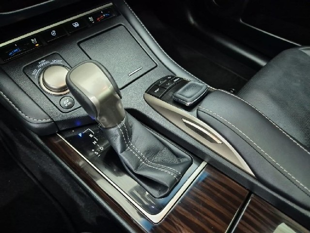6091002066R8.jpg