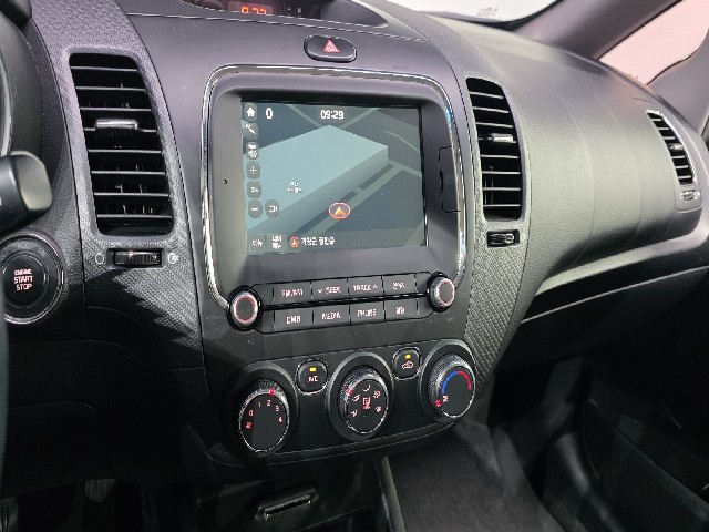5ae9e766cfe76f668eabe66c2551bf79.jpeg
