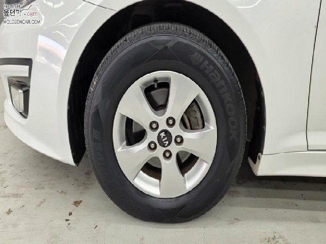 e5067cf01fcd67f4ab15ab7060635e93.jpeg