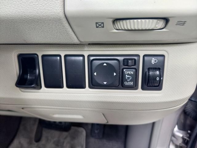 0509701A30261013W00119.jpg