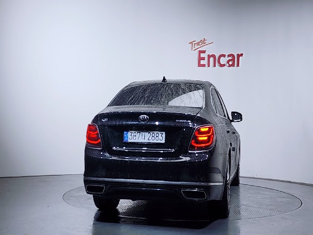 da175b367d5da92bed88b9f4a5a6056d.jpeg