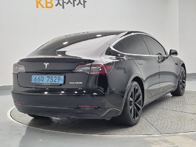 6081001758R3.jpg