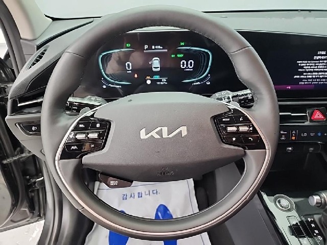 fe156e8f4fb57647cf6e17136b03167f.jpeg