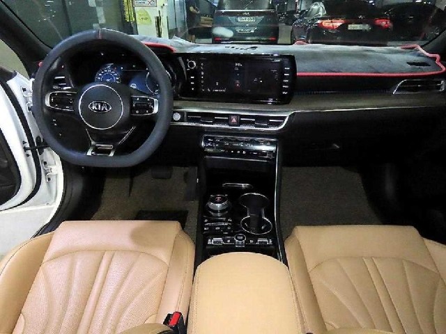 cf401d85661ba76b3f7c5c4c340ade7c.jpeg