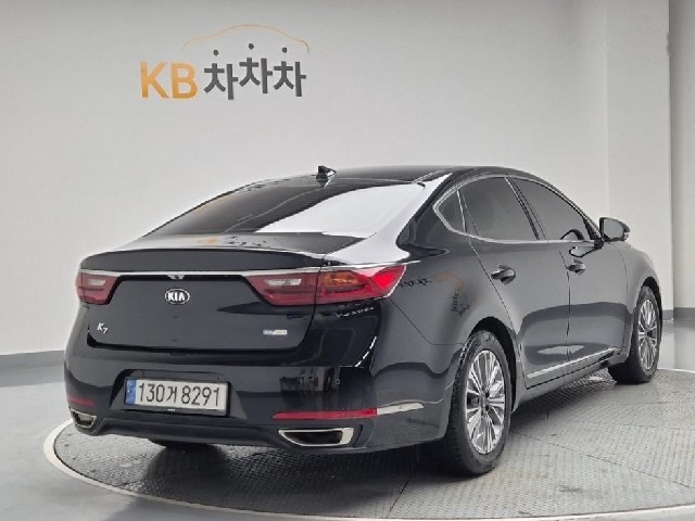b6daf85338bcd47c6e22321f597c1a27.jpeg