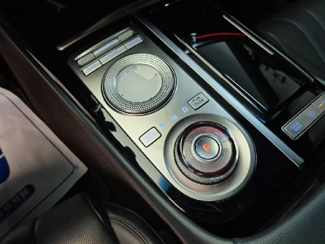6081500624R8.jpg
