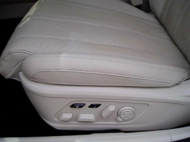 e817142c3acb44f3f2eb8ff27fef126a.jpeg