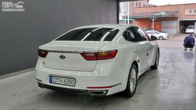 d8fef58fc520d260e2885fb12d3ee014.jpeg