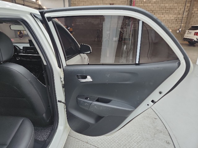lotterental_100424941_Pc4RE_2.jpg