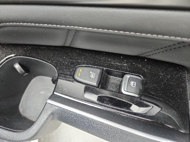 lotterental_100204764_Hhids_10.jpg