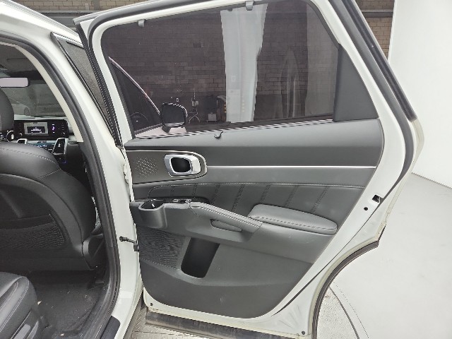 lotterental_100212680_qEU1O_2.jpg