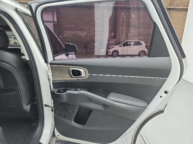 lotterental_100855236_DA31c_10.jpg