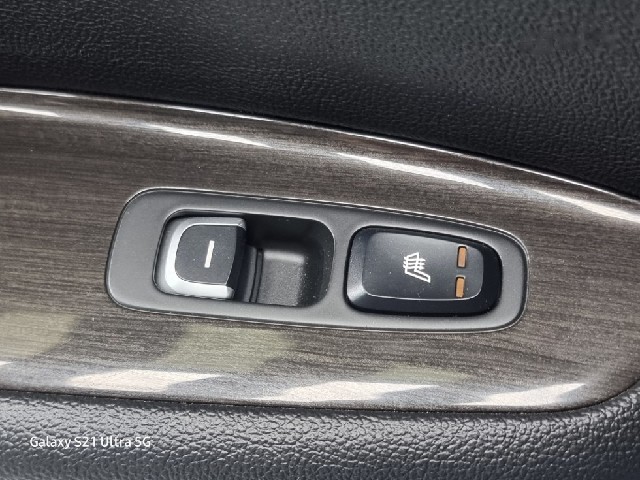 e9f58fd613b94d0787e9368c2e21c405.jpeg