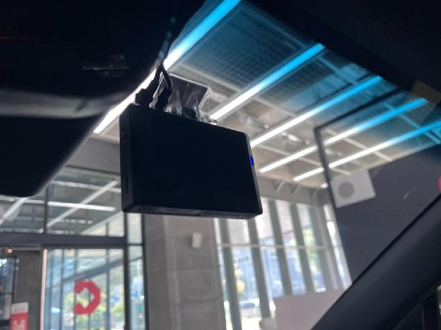 cedf708f50fb7c933c3ad1e999120b07.jpeg