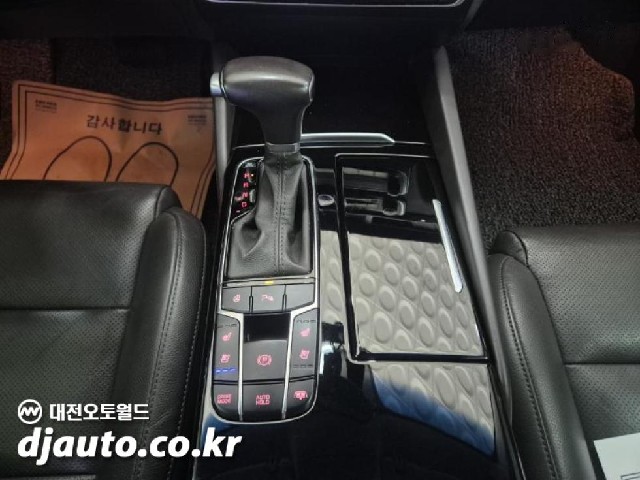 3658bd61cab5ce7f3656ec0a6e6bf3a3.jpeg