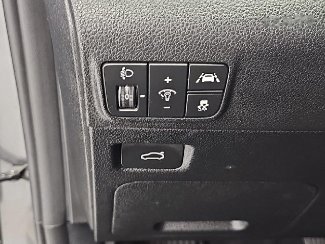 c6bec65773533e53a96e2352aab69597.jpeg