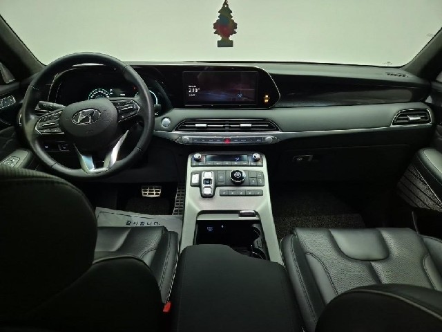 6051000633R7.jpg