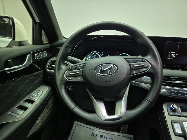 6051000633R9.jpg