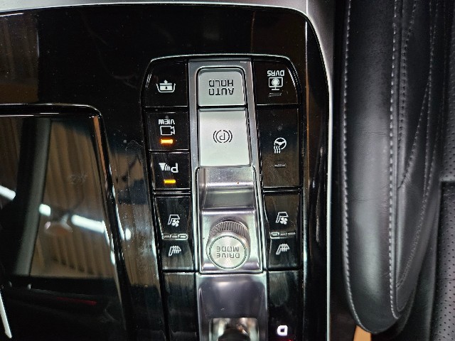 0cb37c4b41964c9d943454092ceace26.jpeg