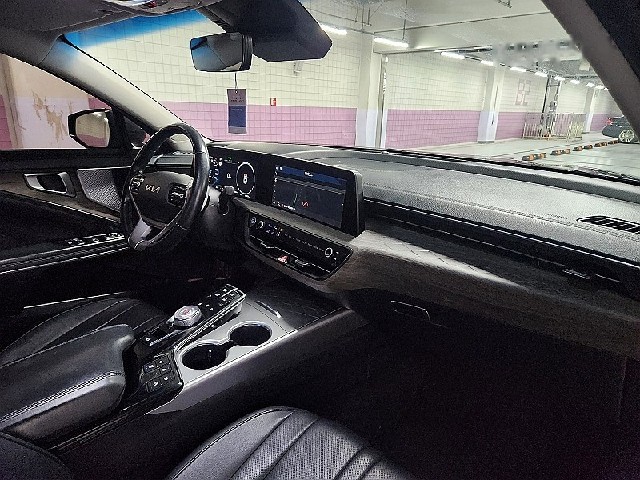 c22e7aa00829ada52f5cf69510c1210f.jpeg