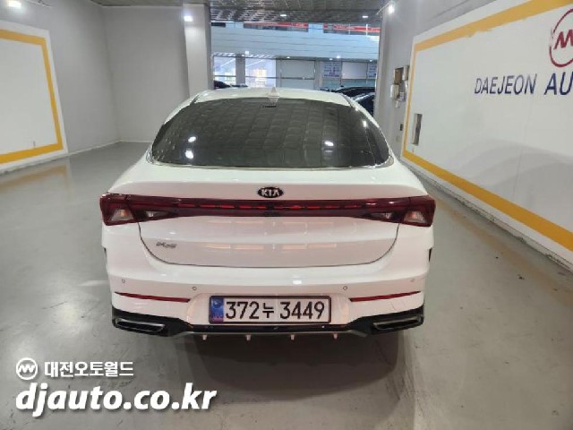 0caec81945ab5e17354d7e04cb624653.jpeg