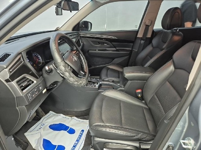 6081500824R11.jpg